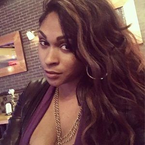 Meet your Posher, Syreeta